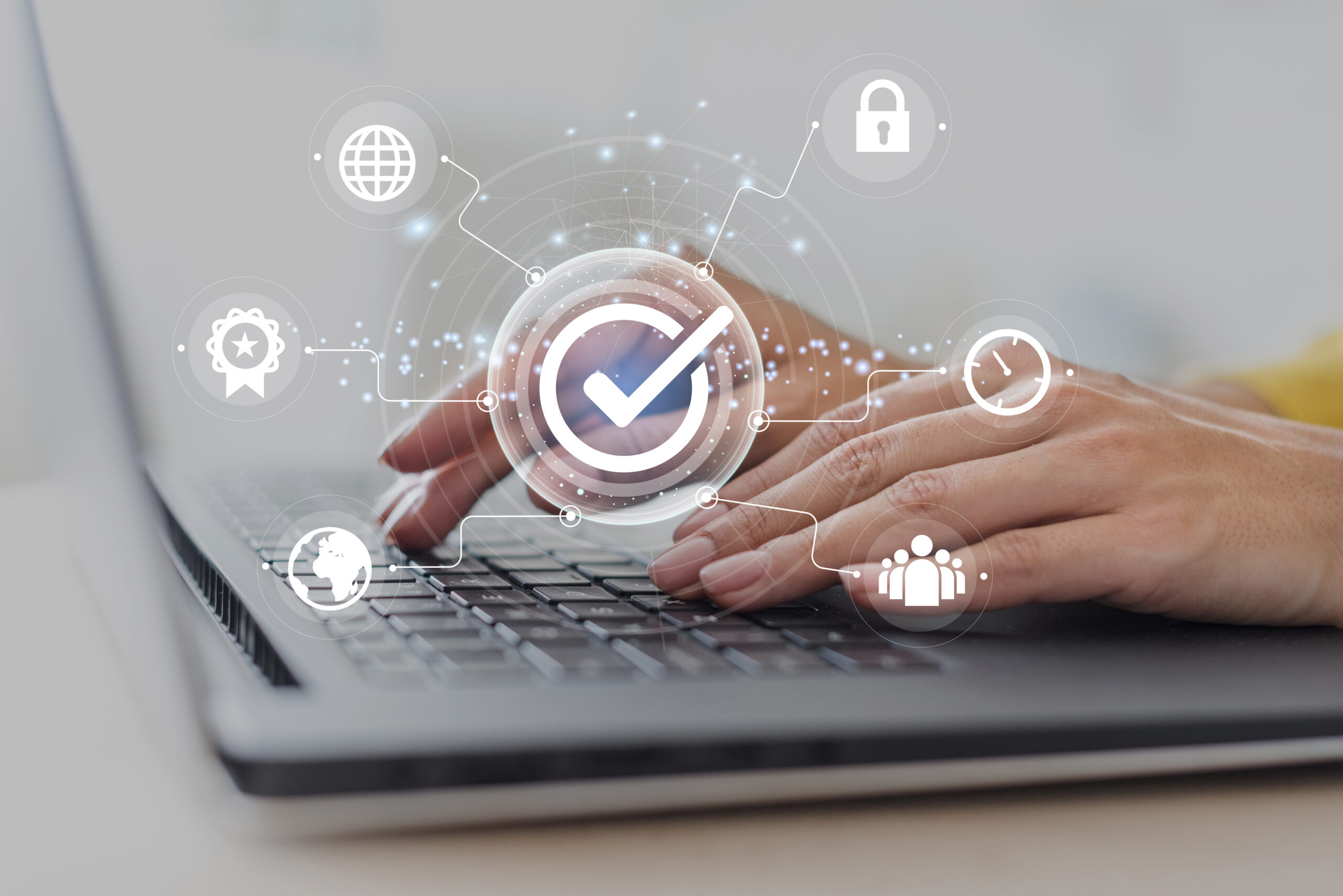 gomez-velasco-privacidad-concepto-collage-control-calidad-estandar